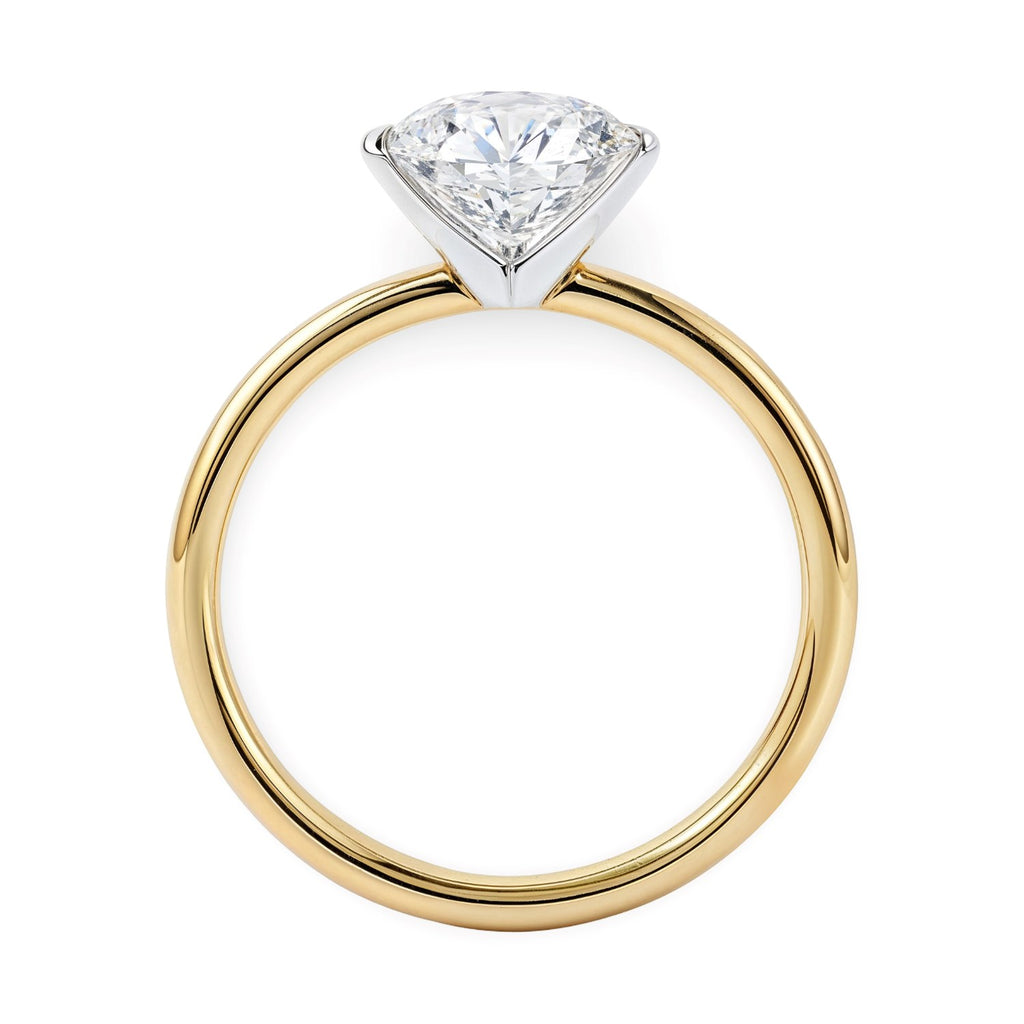 1 1/2 Carat Round Lab Grown IGI G/VS1 Diamond Solitaire Ring in 14K Yellow Gold